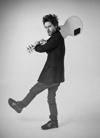 Happy Birthday crazy, talanted, inspiring and adorable Jared Leto. Thank you for fight, dreams and faith 