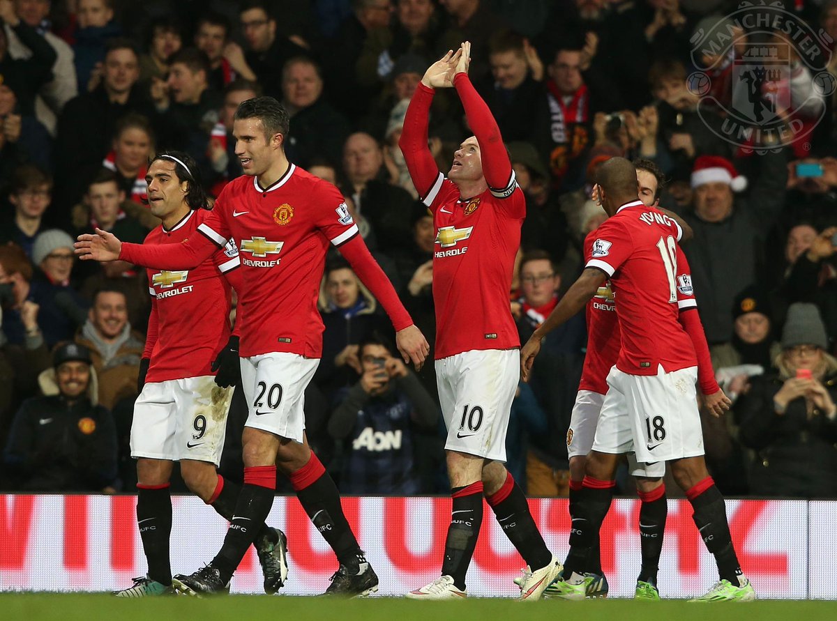 FT: United 3 Newcastle 1. A satisfying Boxing Day win for the Reds, courtesy of Rooney (2) and van Persie. #mufclive