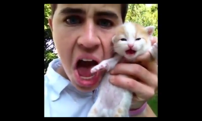 TalithaNS2's tweet photo. @Nashgrier http://t.co/3GZIytpm2L