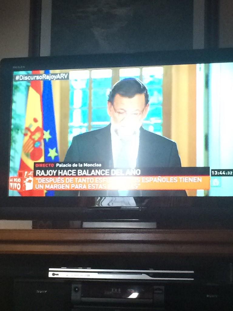 sergioaragoon's tweet photo. #LaSexta #BalanceDelAño @marianorajoy Menuda Sarta de Mentiras! http://t.co/4mLTj242U1