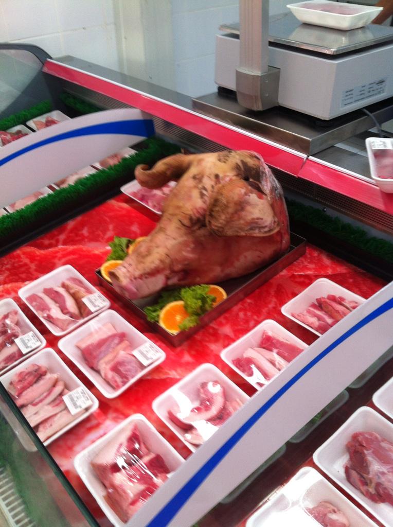 NusaTenggaraTimur (@ntt_update) on Twitter photo "<a href="/gustibrewon/">Gusti Brewon</a>: Ada Pojok babi di hypermart kupang yg baru dibuka. Hypermart dgn pangsa pasar lokal :) <a href="/NTT_Update/">NusaTenggaraTimur</a> " "<a href="/gustibrewon/">Gusti Brewon</a>: Ada Pojok babi di hypermart kupang yg baru dibuka. Hypermart dgn pangsa pasar lokal :) <a href="/NTT_Update/">NusaTenggaraTimur</a> "