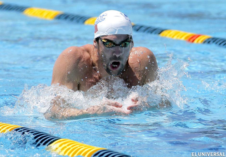 ElUniversal's tweet photo. El 2014 de Phelps, entre la piscina, la terapia y el juzgado http://t.co/Ep6wKsszvy http://t.co/kSTOIKwRde
