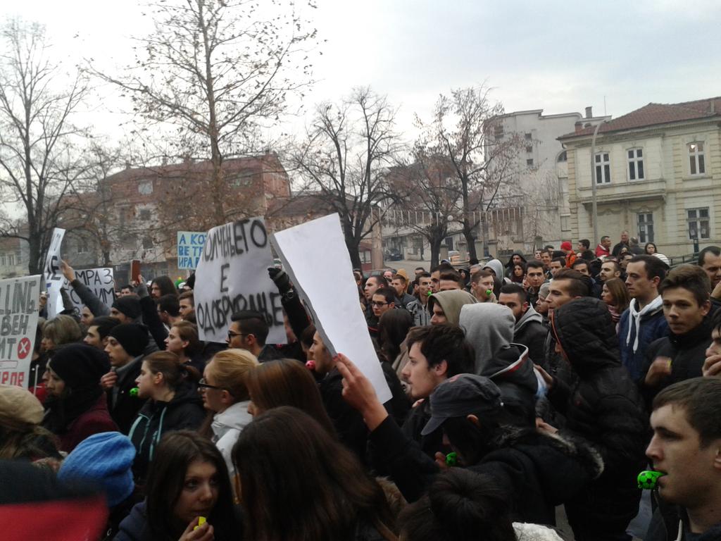 plenumuklo's tweet image. #СтудентскиПленум #ПленумУкло #СтудентскиМарш #СтудентскиПротест