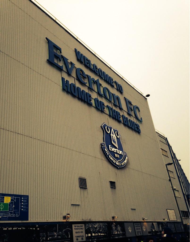 kate_t's tweet photo. Come on you Blues.  It's good to be back. #efcvsto http://t.co/XAtlQgCebo