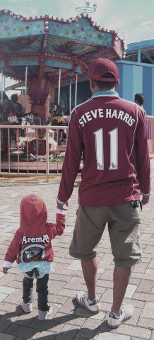 MalangHammers's tweet photo. No matter how much that hurt, i'll not take off this jersey. Because win, lose or draw, WE ARE WEST HAM TO THE CORE! http://t.co/BseTbxtlNo