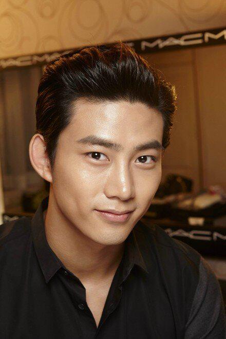 HAPPY BIRTHDAY to our multi talented CEO and my forever bias wrecker, OK TAECYEON ! 
