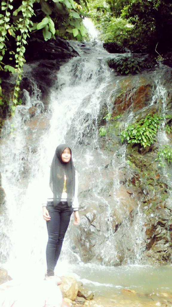 Dinni (@suryadinni) on Twitter photo 