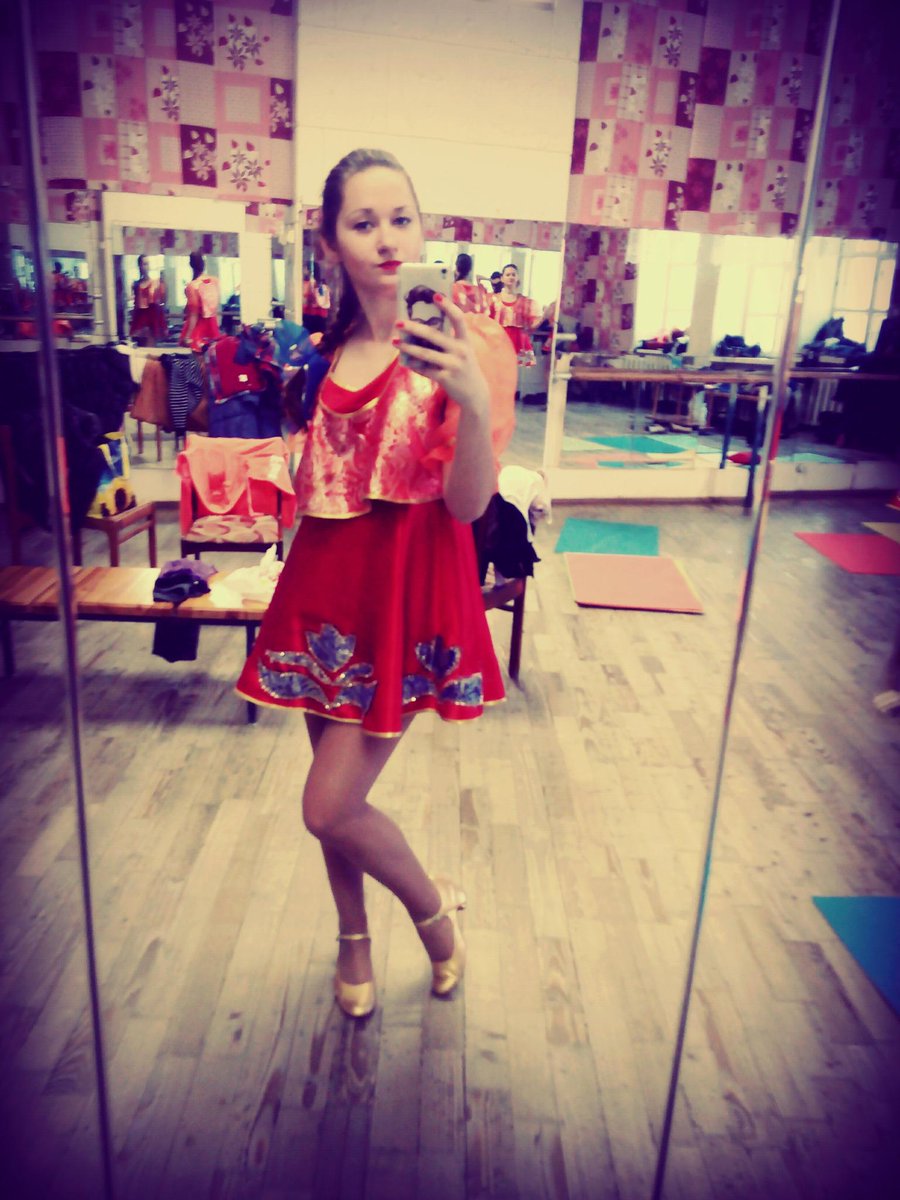 Pelageya_22's tweet image. #concertlook