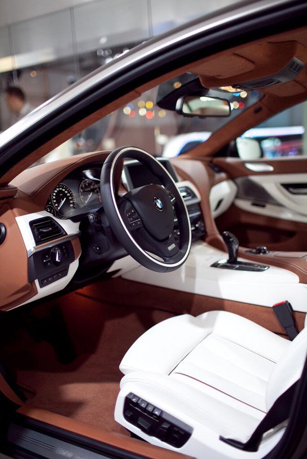Perfect_Cars_'s tweet photo. BMW😍 http://t.co/YW7Ym7Adjn