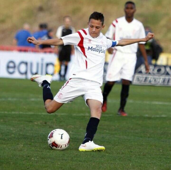 BorjaRueda93's tweet photo. Pundonor, casta y entrega #Arona2014 #Tenerife. #RafaMarin. http://t.co/PL0AL5picR