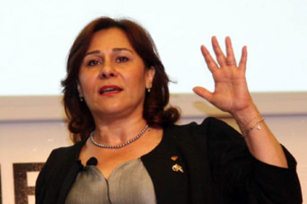 CHP Milletvekili Kaleli: Kürt halkından özür dilerim.
haber.sol.org.tr/turkiye/chp-mi…