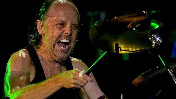 Happy 51st birthday going out to Lars Ulrich! 