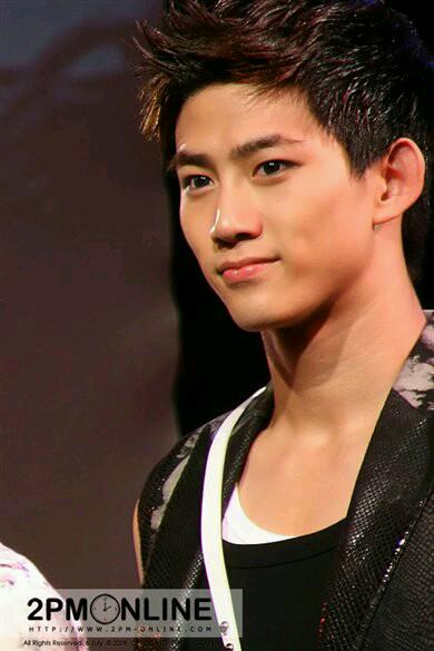 Happy Birthday Ok Taecyeon oppa, do not get too tired^^ God Bless You Ok Taec!       