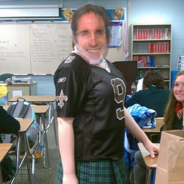   Happy birthday, Drew Brees. Hope you have a good one!  holy crap this is great ahaha thank u!!  