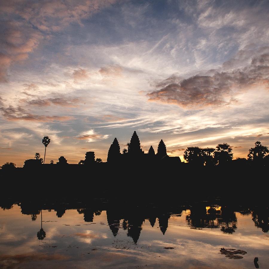 Tourism is alive and well in Cambodia.  We spent an epic #Christmas morning watching the Sunrise over #angkorwat xoxo