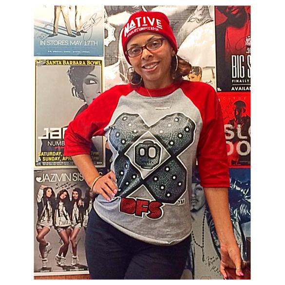 Alynettework's tweet photo. Shout out to the @Built4You fam for the #BuiltFrumScratch gear love to @PR1ME http://t.co/UVuLJHv1Dx