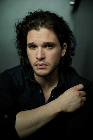 ¡Happy birthday to Kit Harington! if you are a Game of Thrones fan 