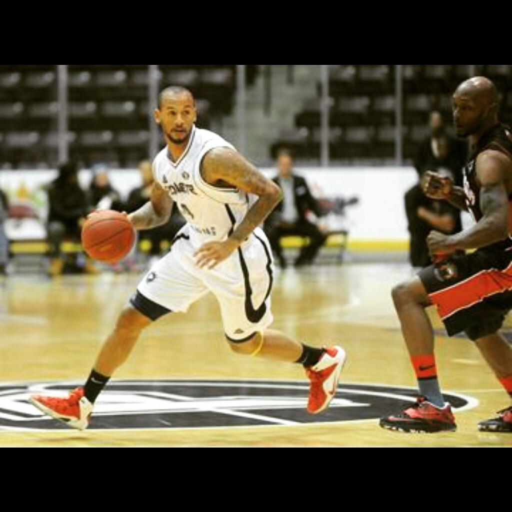 AceSportEnt's tweet image. Make #BoxingDay easy - just visit PowerBasketball.ca/RegTickets to cheer on the #Power in 2015! #PWR #MyNorth