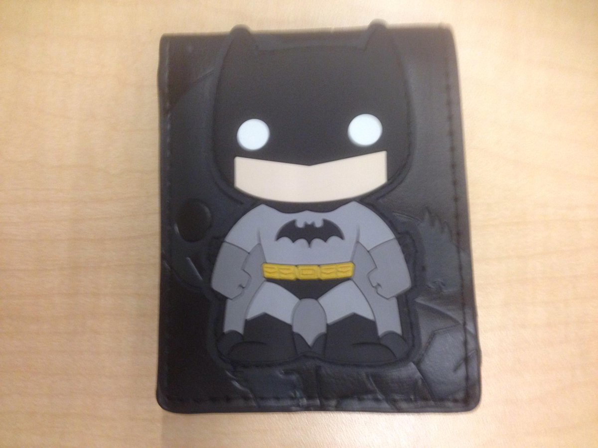 dreamanxiety's tweet image. my sons got me this wallet, one of many @DCComics batman items I got for the holidays #dcholiday