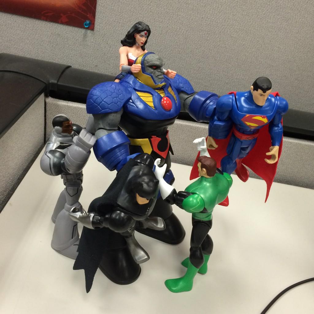 MateyoJakobi's tweet image. My Justice League set in action... taking down Darkseid! #dcholiday @DCComics Yes, I&apos;m a 33-year-old man. #noapology