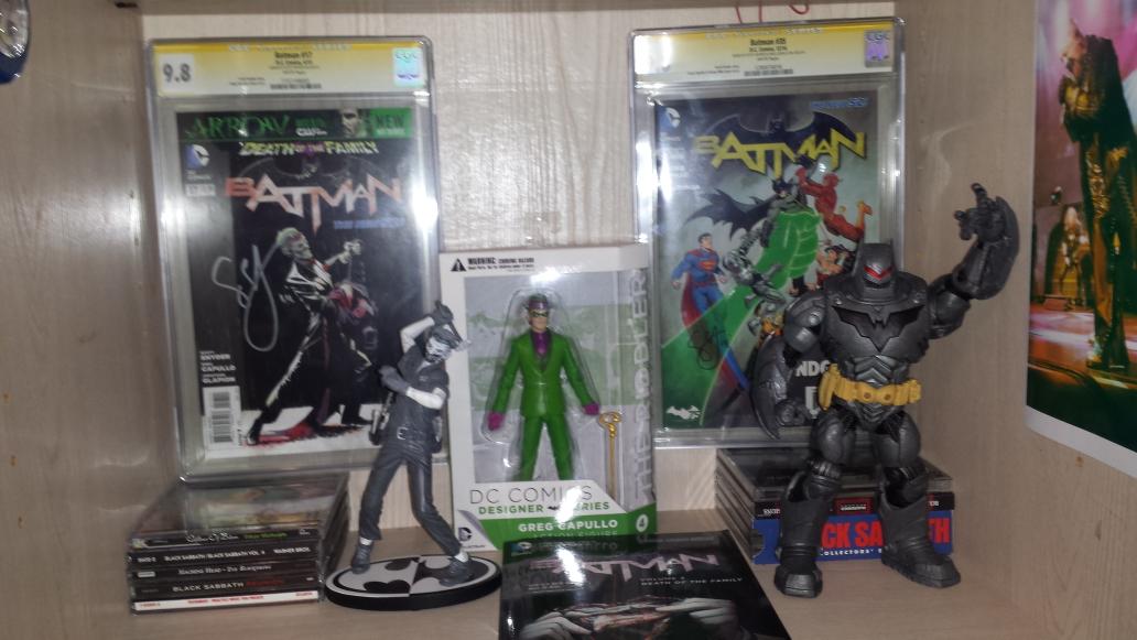 jokerslacky's tweet image. Got batman thrasher for xmas from friend. @GregCapullo #dcholiday