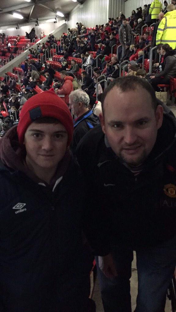 Ryan32Glynn's tweet photo. Just met @AndyTate_Vines 😍 http://t.co/D5LFFEyTad