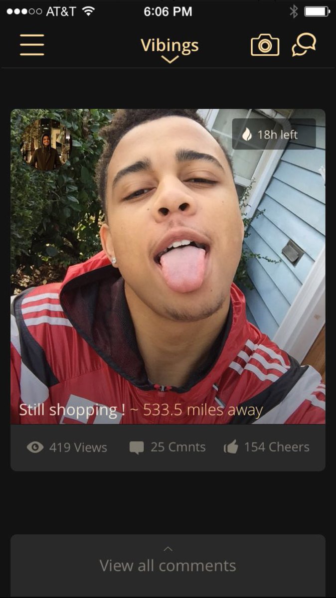 SobrrLife's tweet photo. Merry Christmas and Happy New Year with KB on @SobrrLife! Follow @kburton_25 here: http://t.co/WLvWkwvoVU http://t.co/ZPGZZyil4q