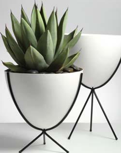 natnicdod's tweet photo. Yo @IKEAUSA can you guys go ahead and make your version of the retro bullet planter so I can afford one? http://t.co/7NHvcn7x7I