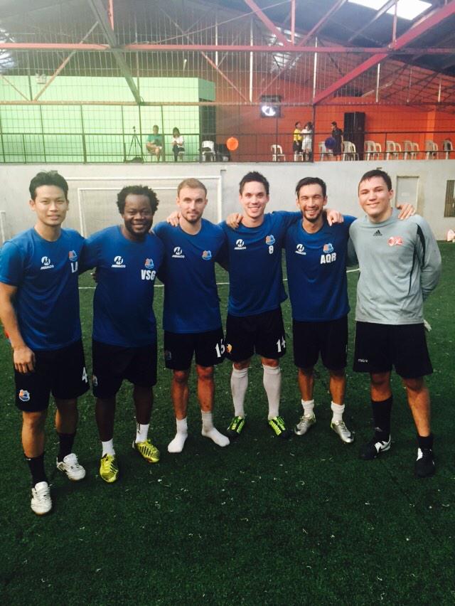 Simcm7's tweet photo. Winners of the first LMS Futsal challenge of 2015-DMIYBWOY FC @SimonGreatwich @anton_delro @max22wrighty @7Lee0 http://t.co/Tzwt1U5ozg
