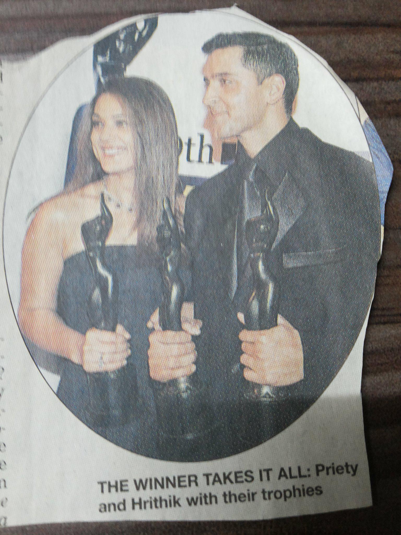 Back to old pics ths one s with preity zinta after he won 2 filmfares fr Koi Mil Gaya  Happy Birthday Hrithik 