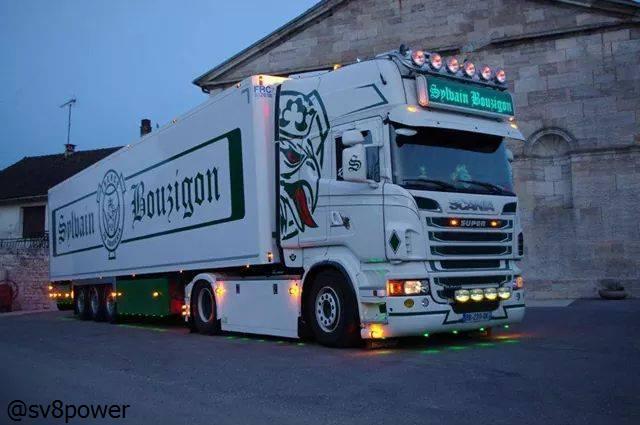 TIRitaly's tweet photo. Great #Scania!!! Buona serata!! @ILRER730FANPAGE @Ricardo_730 @victorleveque28 @DENTILogistica @lew_hunter @WimvanHal http://t.co/DXDNqrQxwj