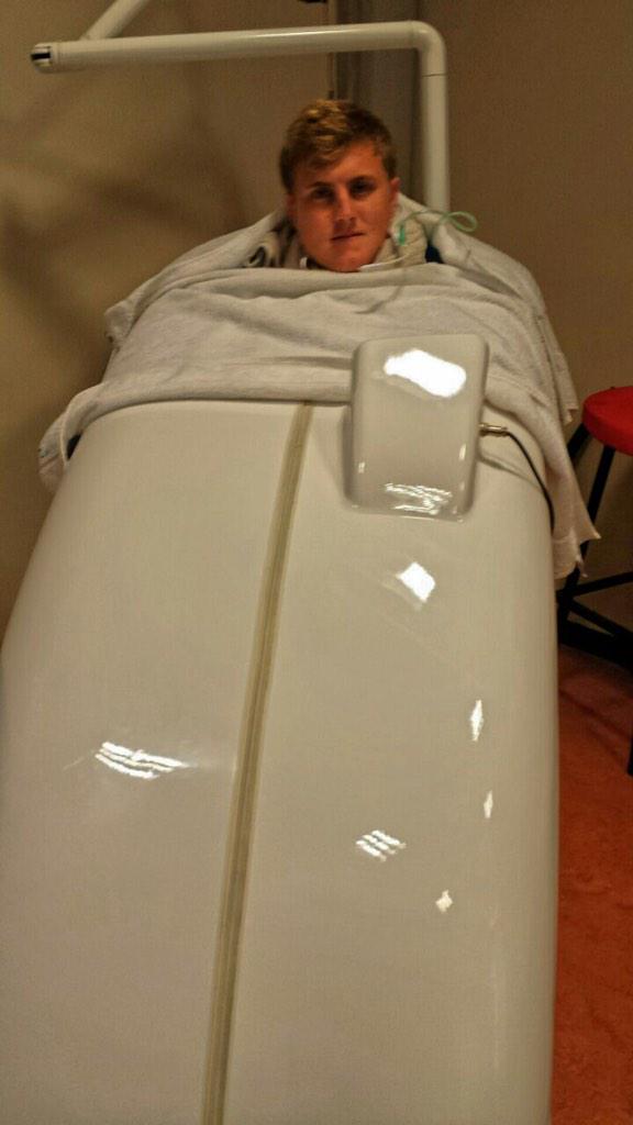 Recovering after a long week of training. Thank you  <a href="/rainnemackenzie/">Rainne Mackenzie</a> #lifesaver #ozone #recovery