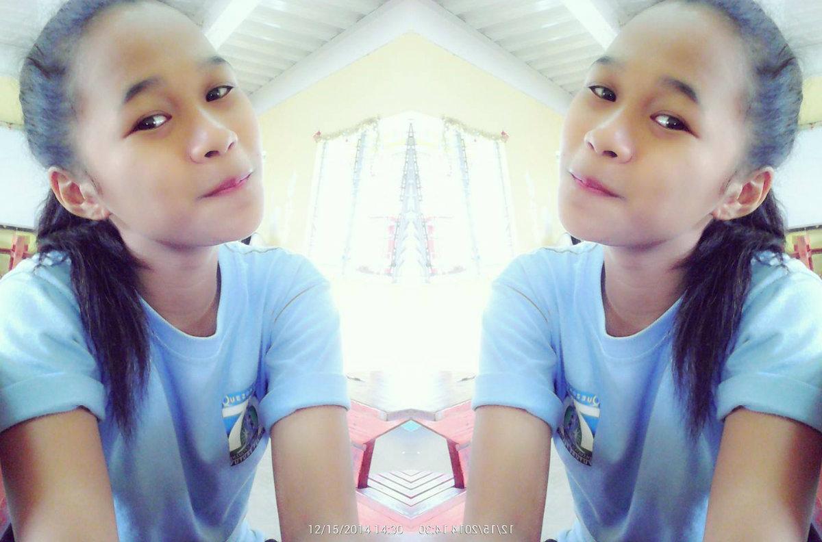diane_nene's tweet photo. Kiss me under the light of a thousand stars
Place your head on my beating heart ♫♫♫♫ http://t.co/y2gQdyxHj9