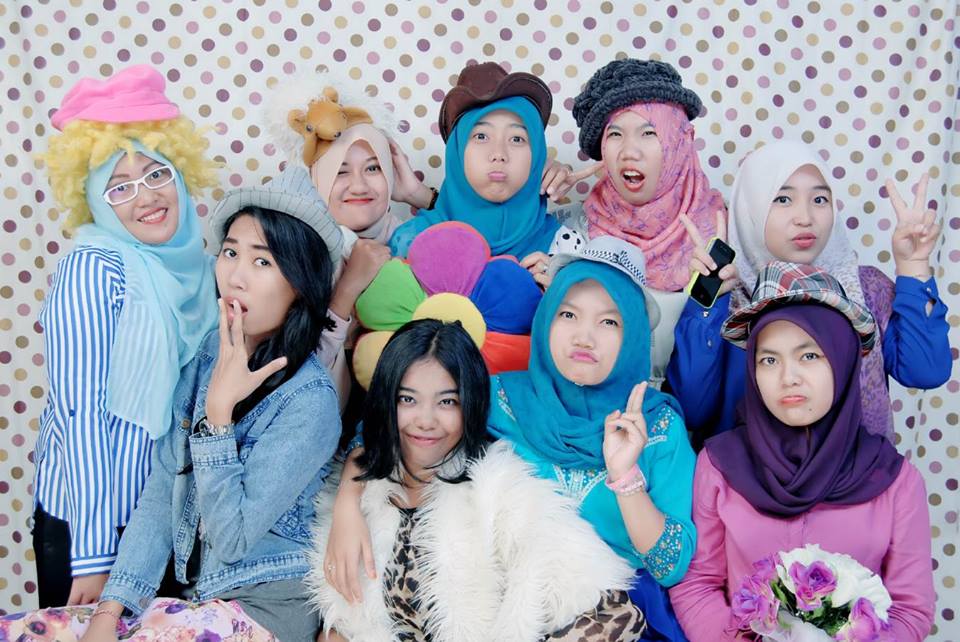 putukria's tweet image. :*