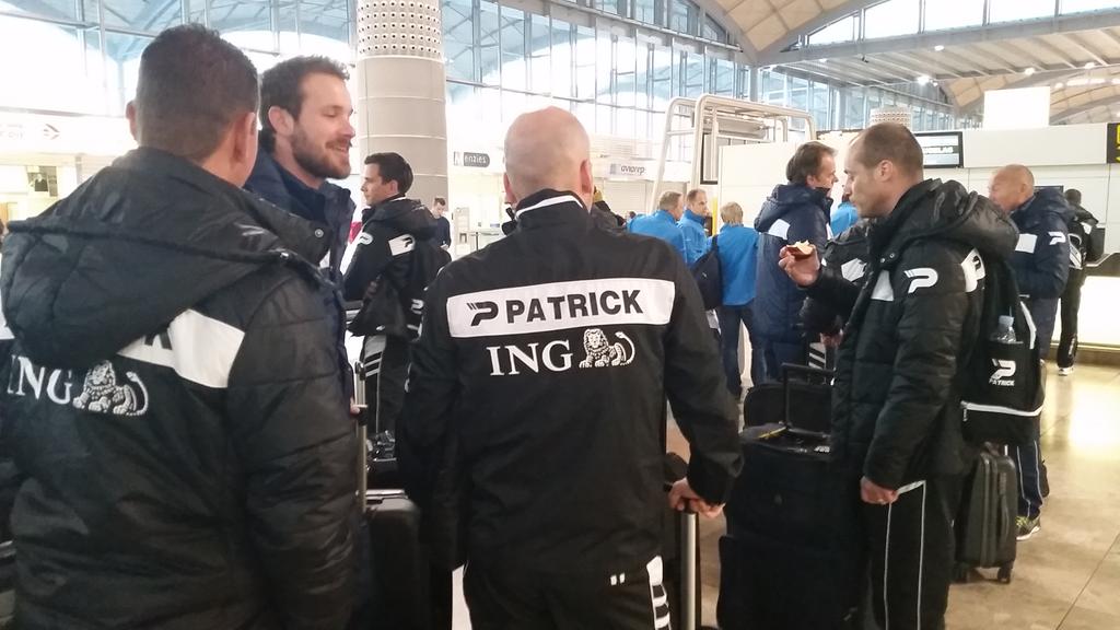 DeBleeckereF's tweet image. Nos arbitres élite sont prêts pour leur retour en Belgique après un stage réussi ! #stagerefs