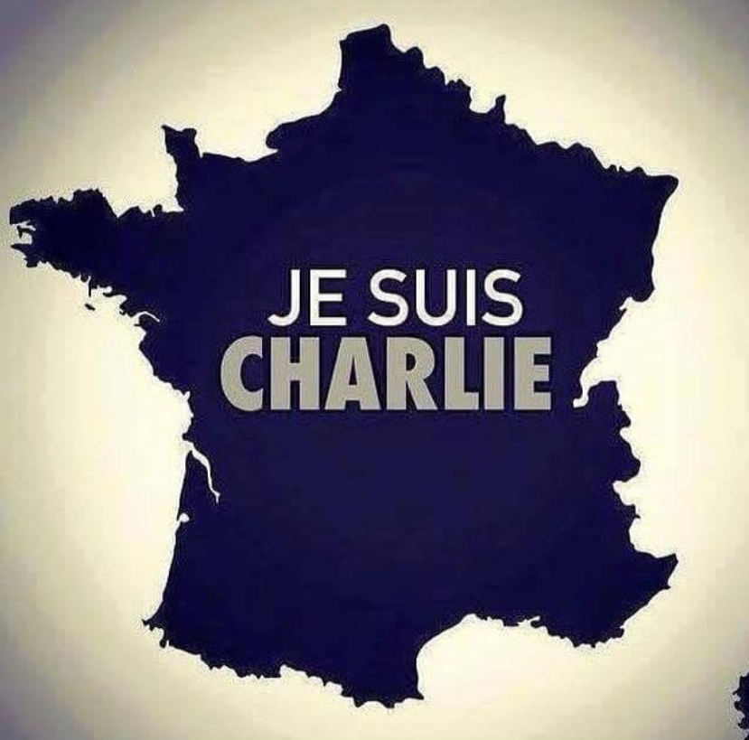 JPGiran's tweet photo. Moment de recueillement ce jeudi à 12h sur le parvis de l'Hôtel de ville #Hommage #Hyères #CharlieHebdo http://t.co/JA7Ni4HJ55