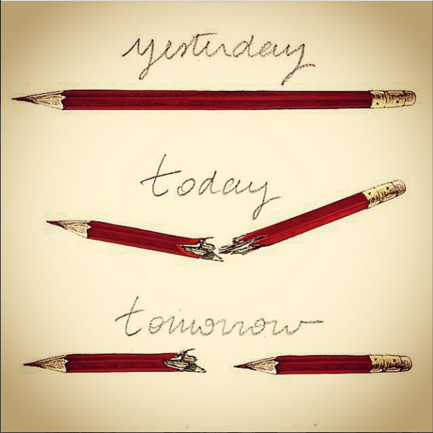 ristomejide's tweet photo. Lo de Banksy es otro nivel: #CharlieHebdo http://t.co/8XRFOYX8jk