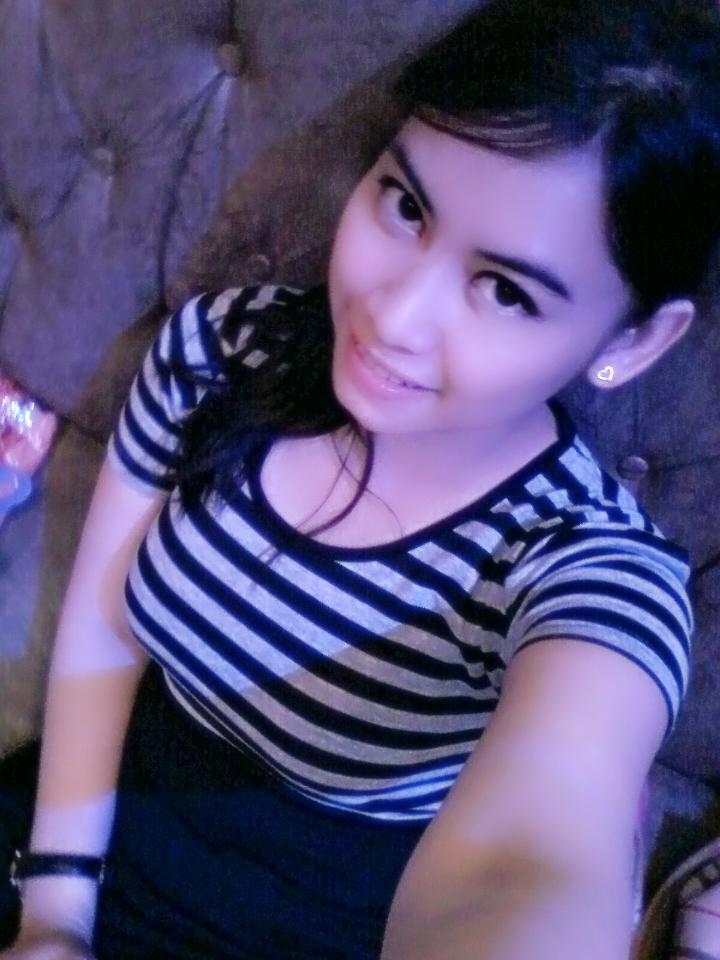 flora queen tweet media