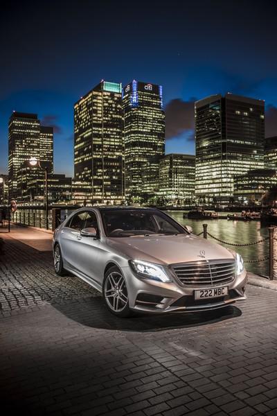 headlineauto_ED's tweet photo. S-Class is Luxury Car of the Year: Mercedes-Benz wins big at What Car? Awards http://t.co/fDSxm2tnHe @MercedesBenzUK http://t.co/0MOwtP6E3C