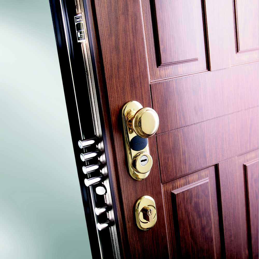 #Astuce: Lorsque vous prenez possession d’un nouvel appartement ou d’une maison, pensez à changer les #serrures.