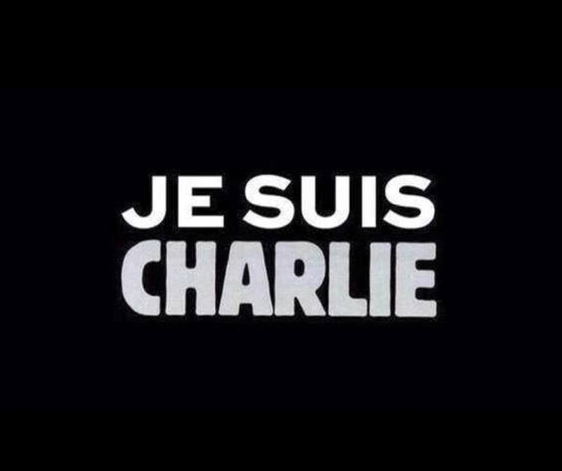 CCMaisonNeuve's tweet image. Deuil national : une minute de silence sera observée aujourd’hui à 12h dans votre Centre commercial #JeSuisCharlie