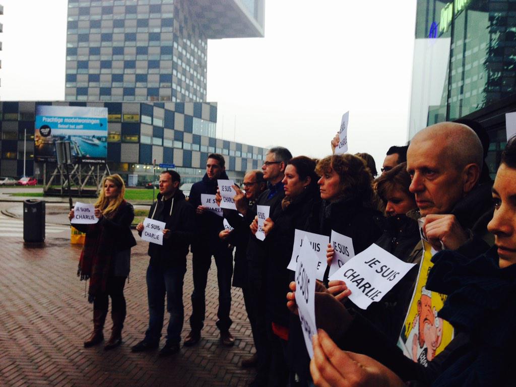 Ook bij RTV Rijnmond zijn wij allen Charlie...