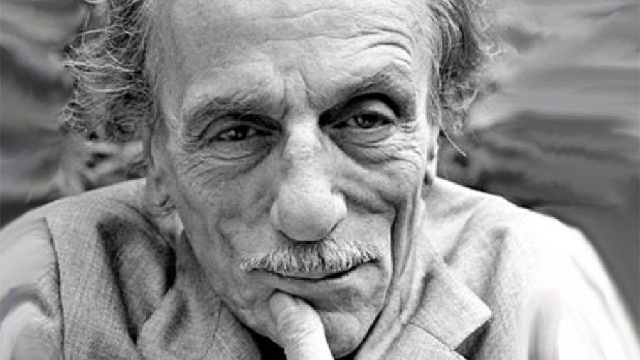 tema_cultura's tweet photo. "Nel #teatro si vive sul serio quello che gli altri recitano male nella vita."
Eduardo De Filippo 
. http://t.co/a26ALsdLCz