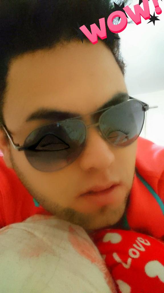 _ROYPARIS's tweet photo. @_ROYPARIS  un día tranquilo http://t.co/99BCGE2jXY