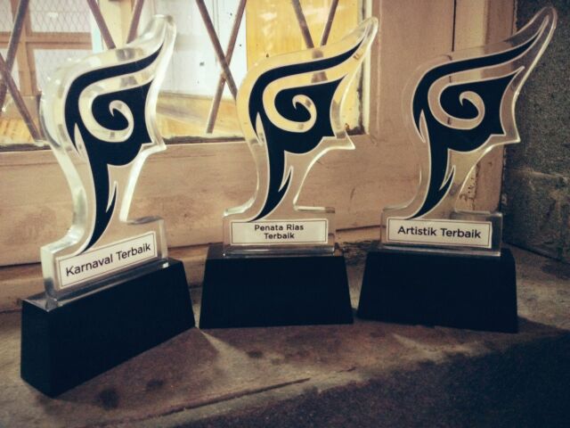 Terima kasih <a href="/7_fiesta/">AKSEKİ EKOMİNİ</a> atas penghargaannya! Bangga dgn seluruh anggota tim <a href="/teater_langit/">teaterlangit</a> dan sluruh yg tlah mndukung