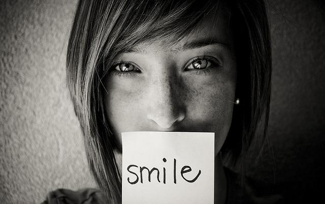 wellcometrust's tweet photo. Apologies to @psychologyrich - his #SWP2014 article is actually "Say 'cheeks' not 'cheese'"! http://t.co/LjnYgFlUn0 http://t.co/o49jxahopL