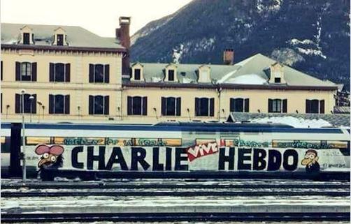Le_Figaro's tweet image. Les taggueurs sont solidaires de #CharlieHebdo #JeSuisCharlie bit.ly/1ww8M6F