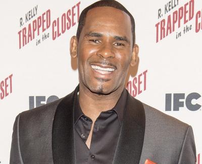 HAPPY BIRTHDAY R. KELLY! SHE S GOT THAT VIBE.    