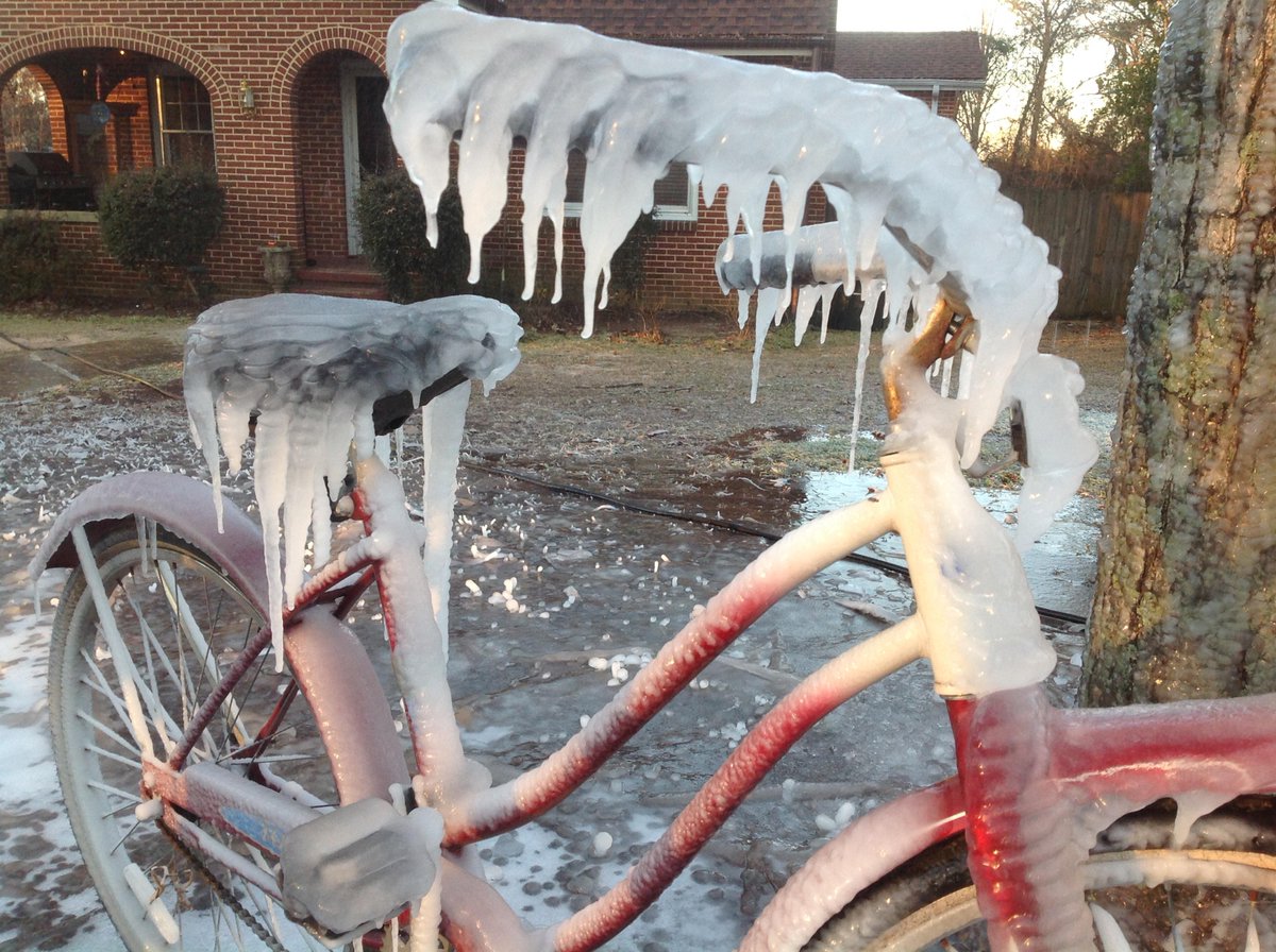 Don’t think I will be riding this today (photo from Tuscaloosa) #alwx