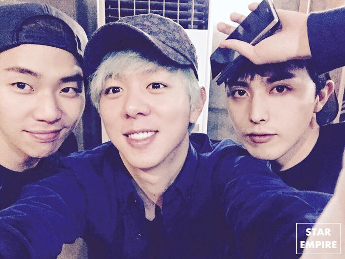 ZEA_9 tweet picture